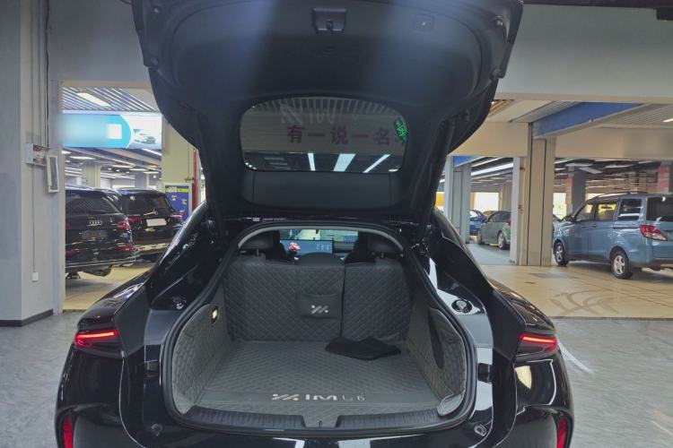 Used IM L6 2024 Max Standard Edition Trunk
