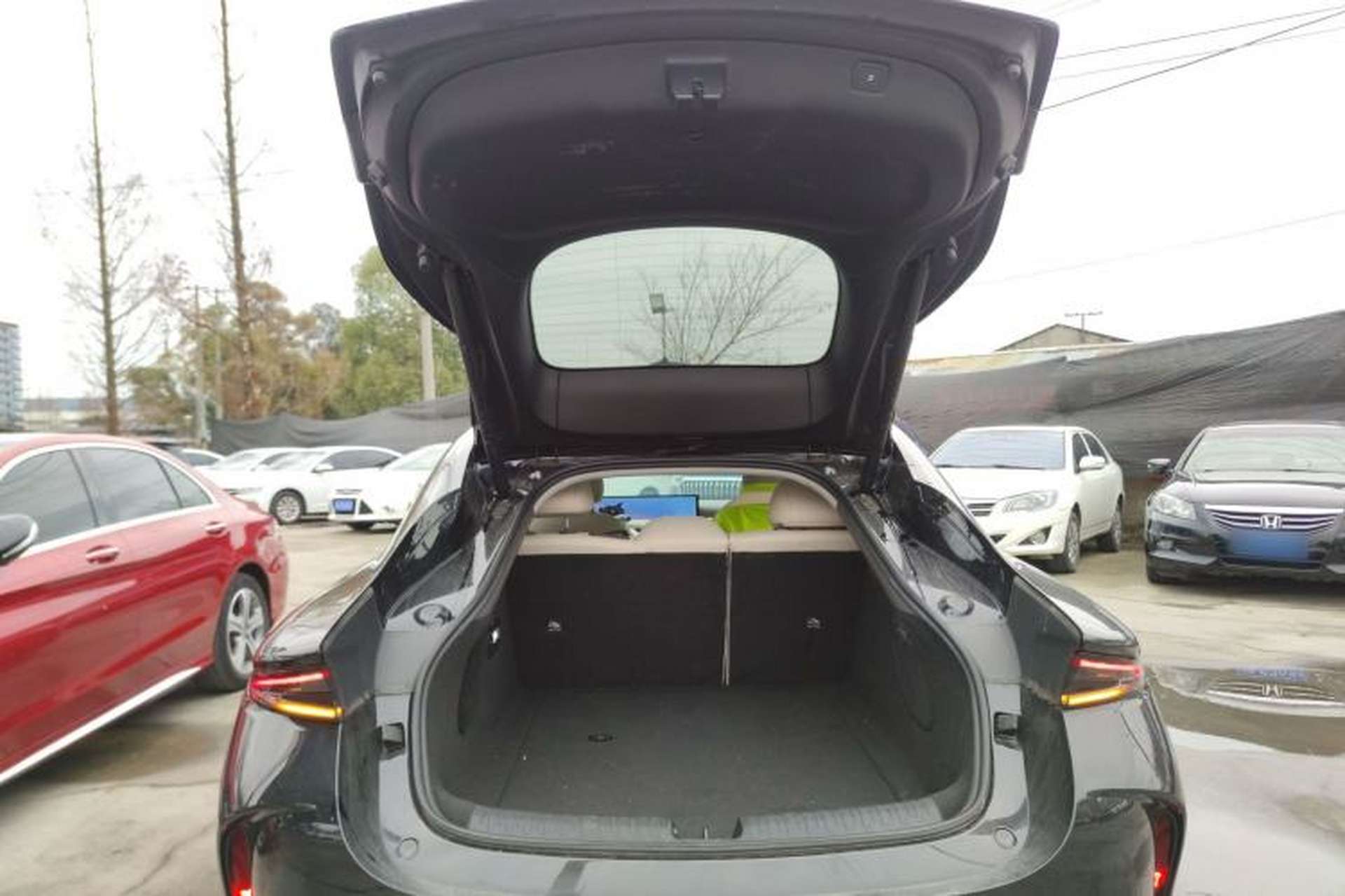 Used IM L6 2024 Max Long-Range Version Trunk