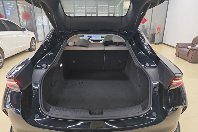 Used IM L6 2024 Max Standard Edition Trunk