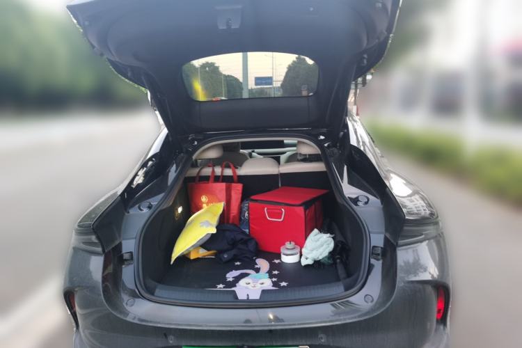 Used IM L6 2024 Max Standard Edition Trunk