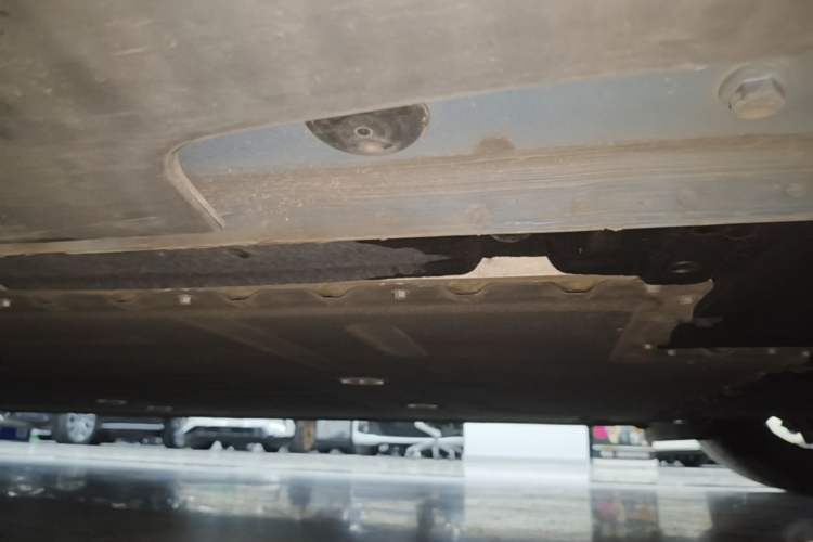 Used IM L6 2024 Max Standard Edition Chassis Rear Left