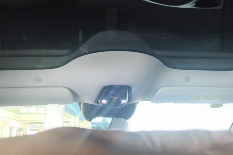 Used IM L6 2024 Max Standard Edition Headliner