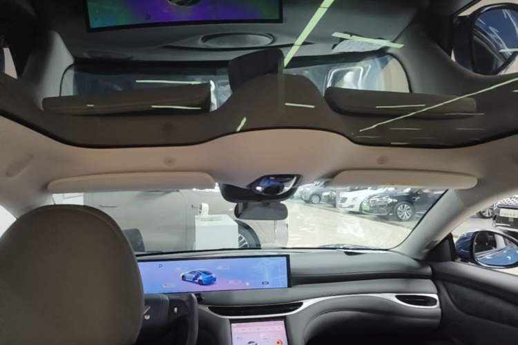 Used IM L6 2024 Max Standard Edition Headliner