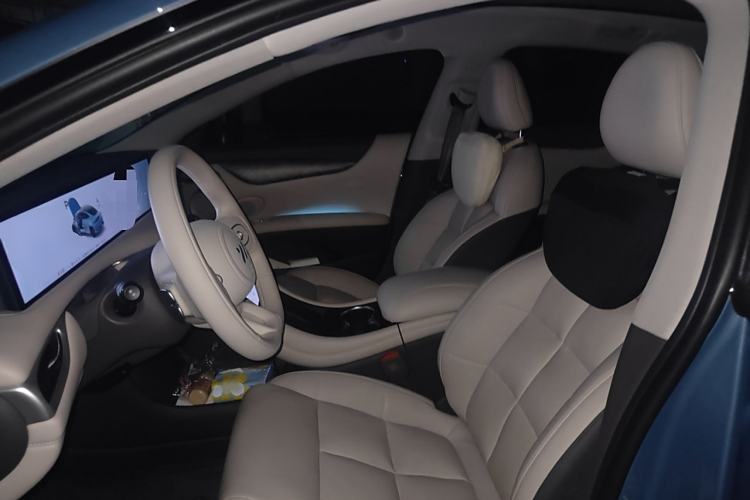 Used IM L6 2024 Max Extended-Range Version Left Front Seat