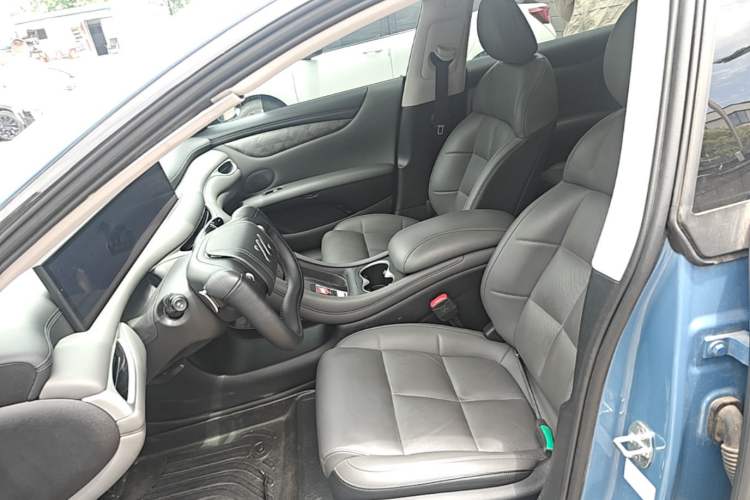 Used IM L6 2024 Max Standard Edition Left Front Seat