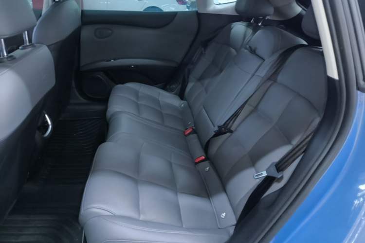 Used IM L6 2024 Max Standard Edition Left Rear Seat