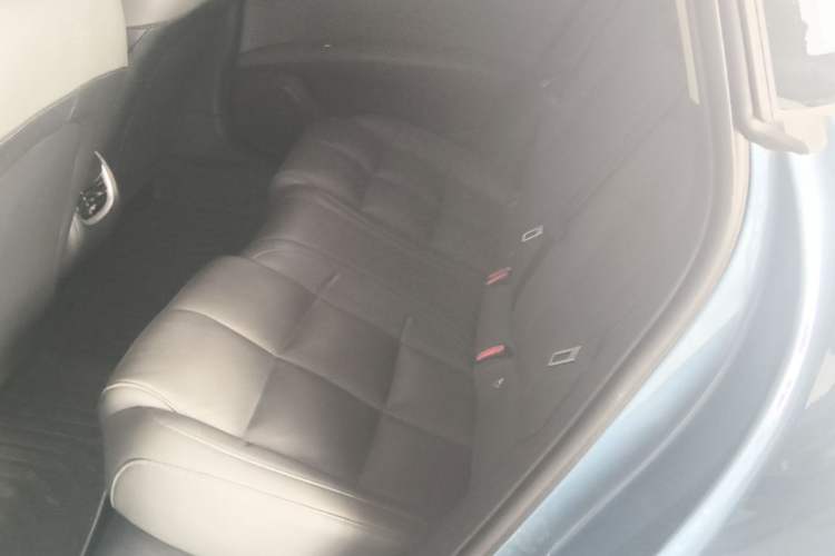 Used IM L6 2024 Max Standard Edition Left Rear Seat
