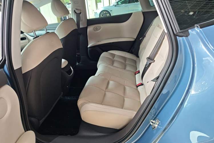 Used IM L6 2024 Max Standard Edition Left Rear Seat