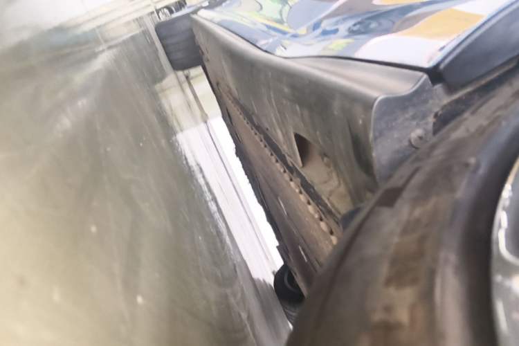 Used IM L6 2024 Max Standard Edition Left Side Sill