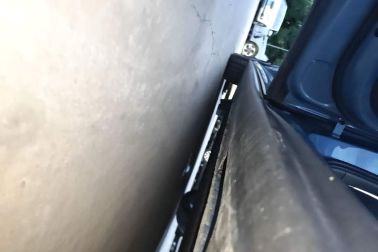 Used IM L6 2024 Max Standard Edition Left Side Sill