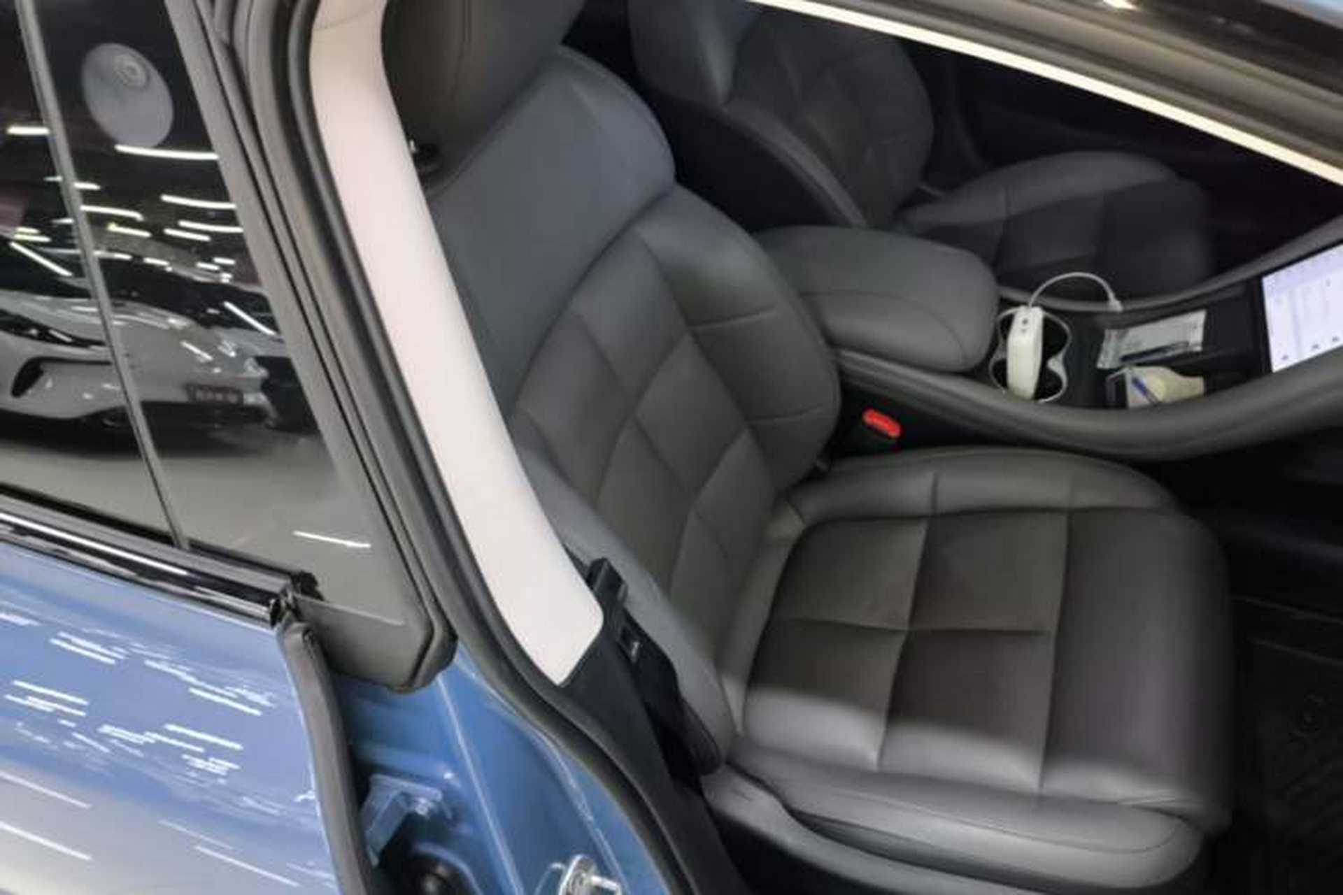Used IM L6 2024 Max Standard Edition Right Front Seat