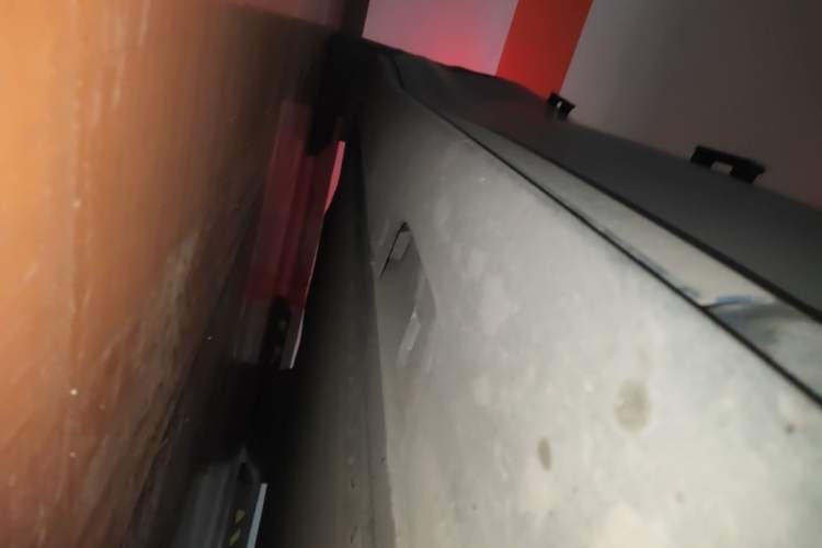 Used IM L6 2024 Max Standard Edition Right Side Sill