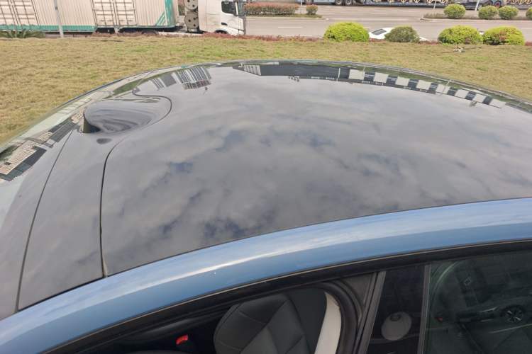 Used IM L6 2024 Max Standard Edition Roof