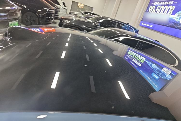 Used IM L6 2024 Max Standard Edition Roof