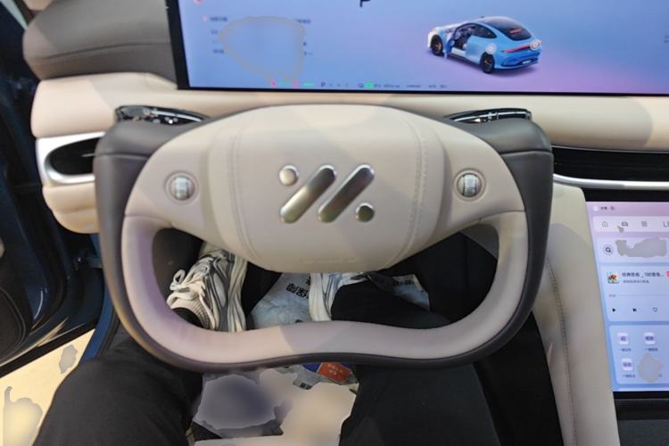 Used IM L6 2024 Max Standard Edition Steering Wheel
