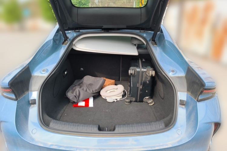 Used IM L6 2024 Max Standard Edition Trunk