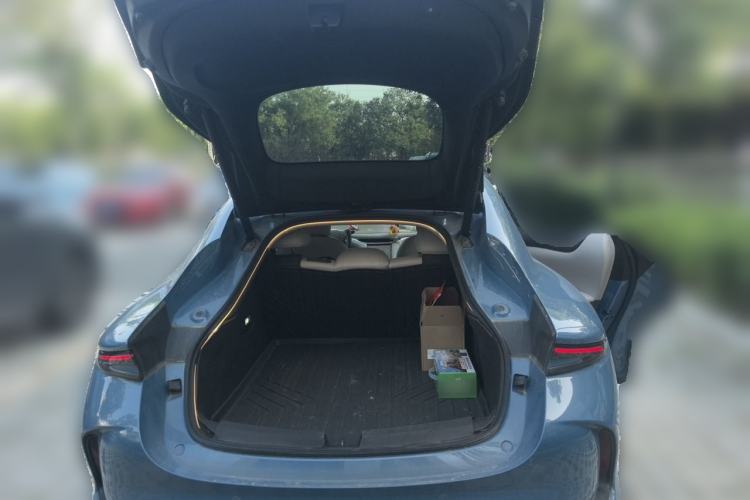 Used IM L6 2024 Max Standard Edition Trunk