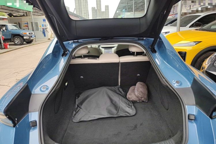 Used IM L6 2024 Max Standard Edition Trunk