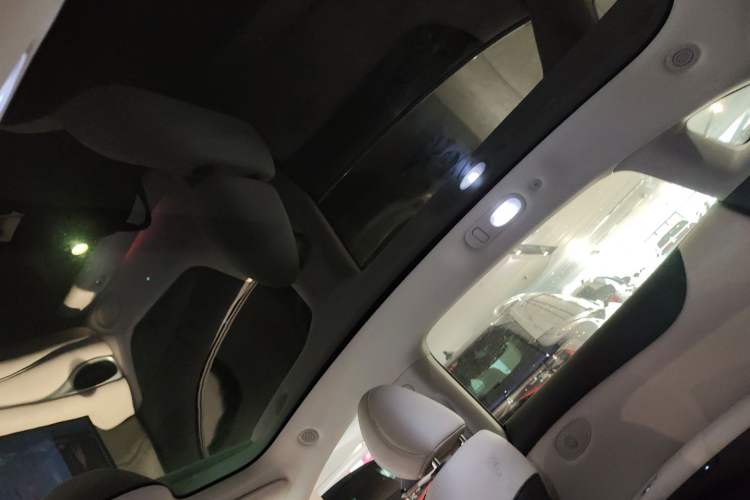 Used IM L6 2024 Max Long-Range Version Headliner