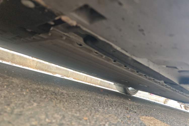 Used IM L6 2024 Max Standard Edition Chassis Front Left