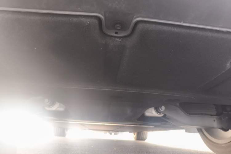 Used IM L6 2024 Max Enhanced Performance Edition Chassis Rear
