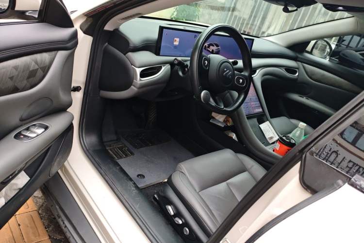 Used IM L6 2024 Max Standard Edition Driver Seat