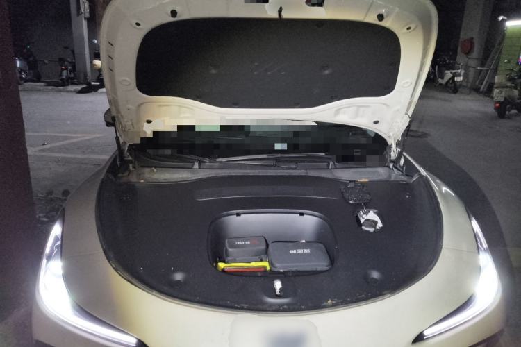 Used IM L6 2024 Max Standard Edition Engine Bay