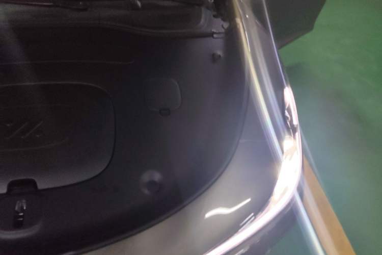 Used IM L6 2024 Max Standard Edition Engine Bay Left