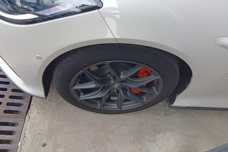 Used IM L6 2024 Max Standard Edition Exterior 7