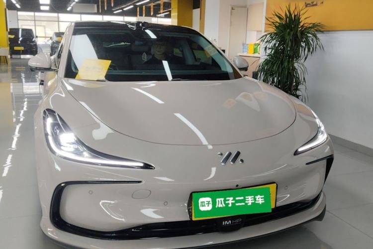 Used IM L6 2024 Max Standard Edition Front