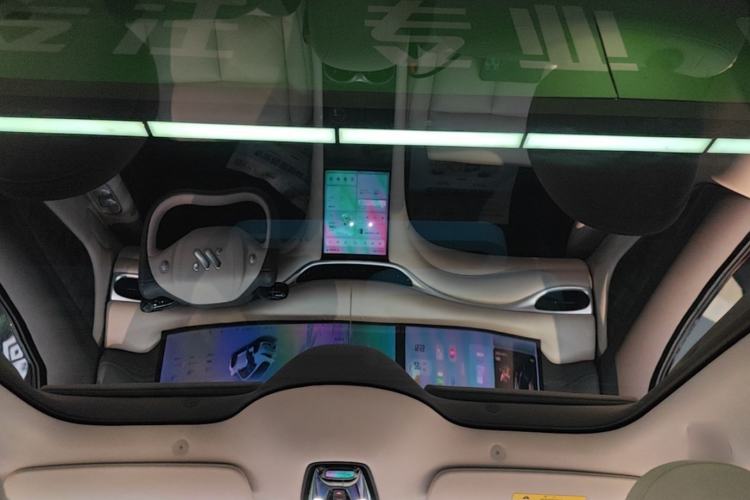 Used IM L6 2024 Max Long-Range Version Headliner