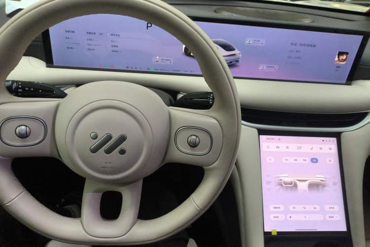 Used IM L6 2024 Max Standard Edition Interior 2