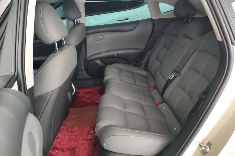 Used IM L6 2024 Max Extended-Range Version Interior 4