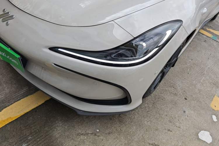Used IM L6 2024 Max Standard Edition Left Front Headlight