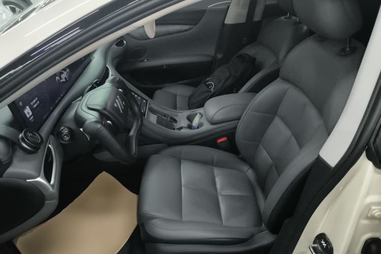 Used IM L6 2024 Max Standard Edition Left Front Seat