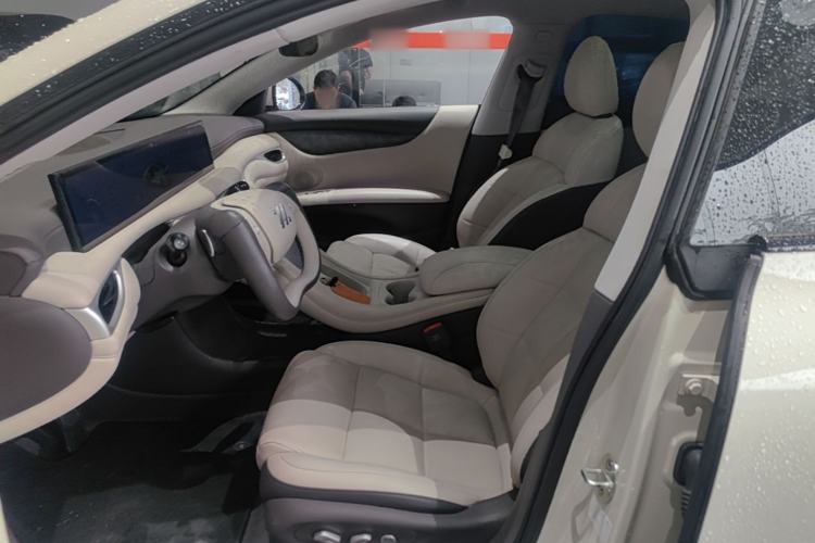 Used IM L6 2024 Max Standard Edition Left Front Seat