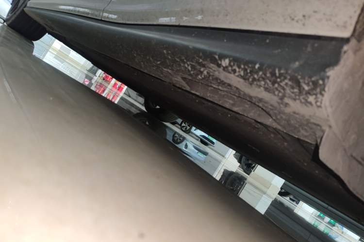 Used IM L6 2024 Max Standard Edition Left Side Sill