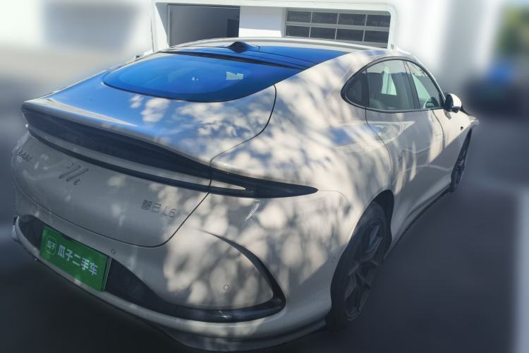 Used IM L6 2024 Max Enhanced Performance Edition Rear Right 45 Deg