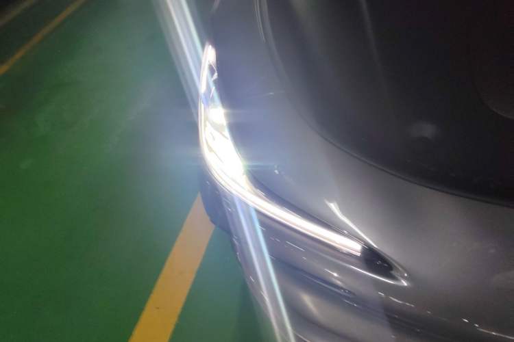 Used IM L6 2024 Max Standard Edition Right Front Headlight