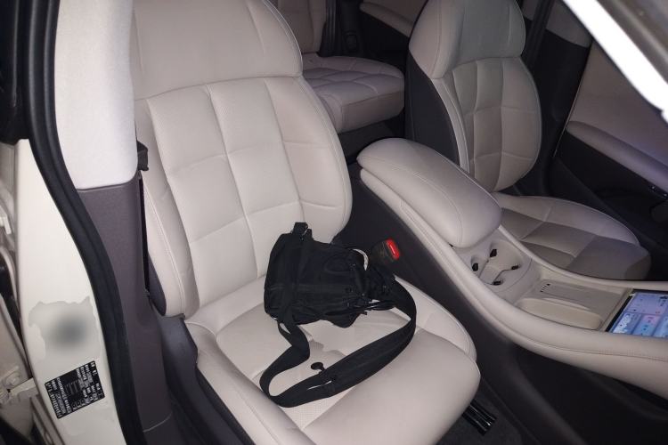 Used IM L6 2024 Max Long-Range Version Right Front Seat