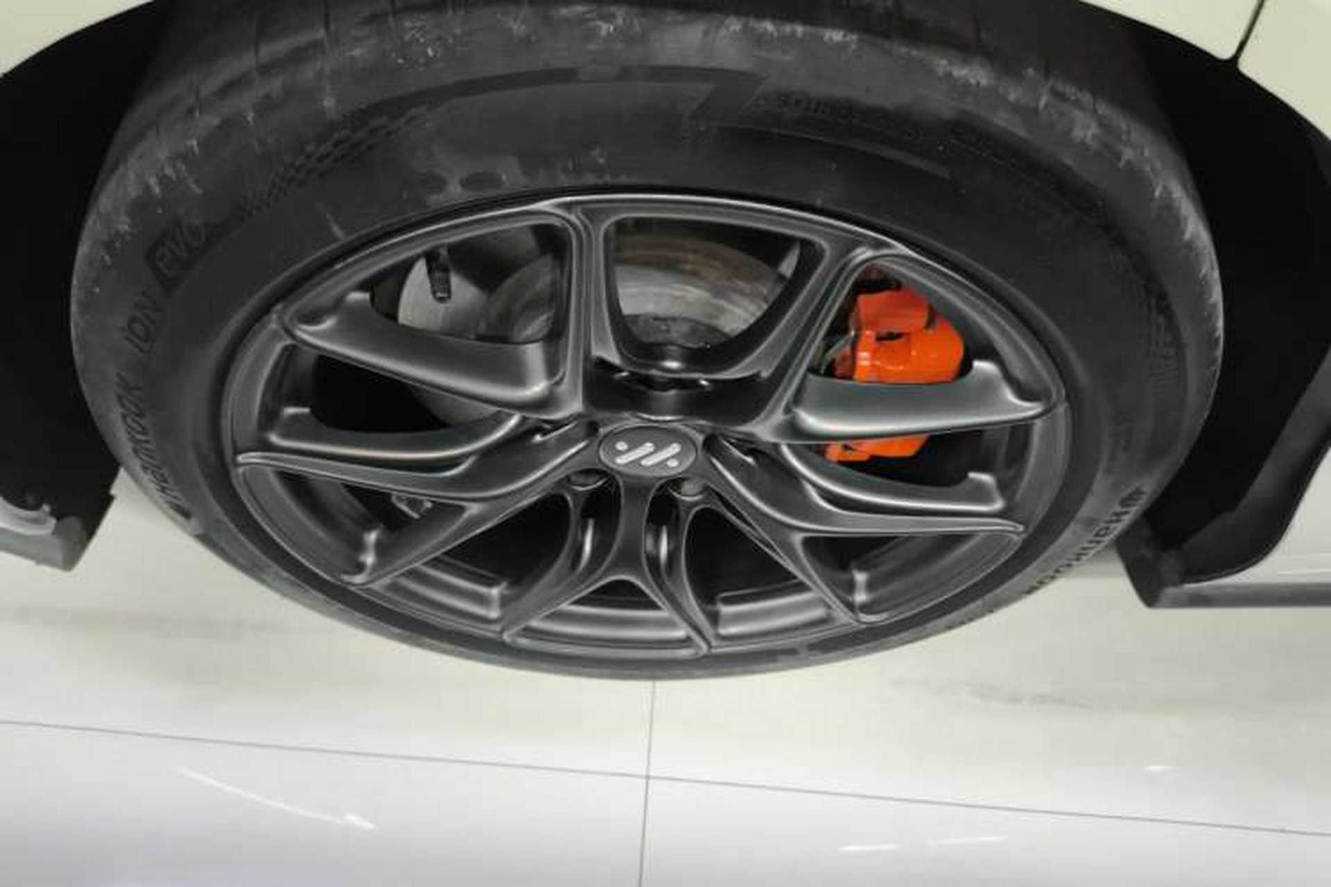 Used IM L6 2024 Max Standard Edition Right Rear Wheel Hub