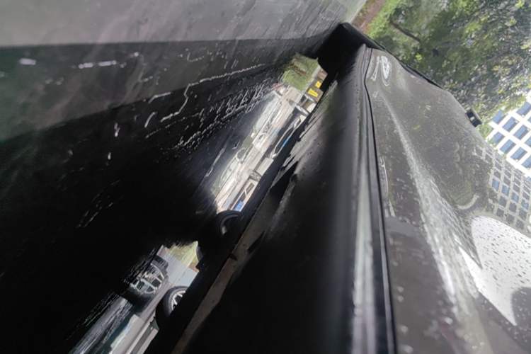 Used IM L6 2024 Max Standard Edition Right Side Sill