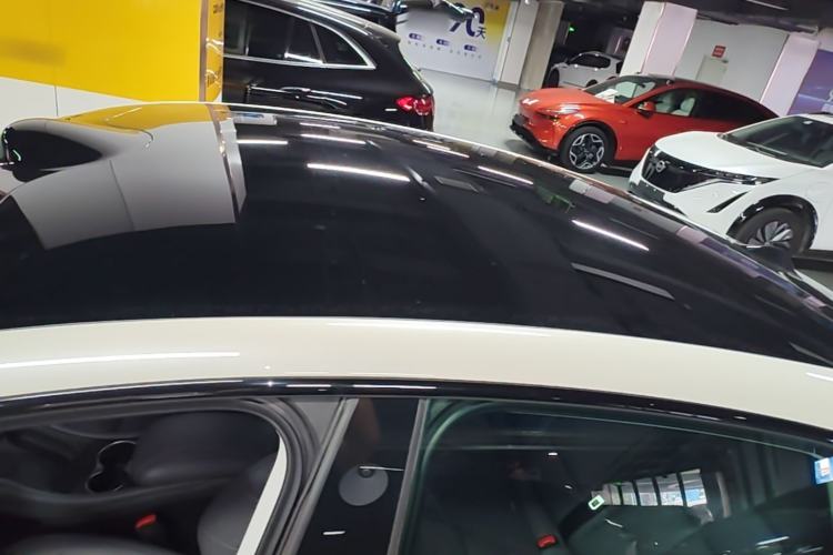 Used IM L6 2024 Max Enhanced Performance Edition Roof