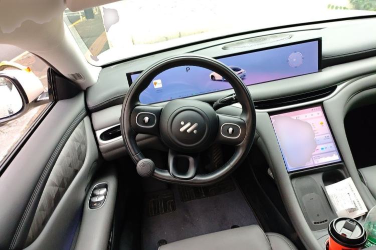 Used IM L6 2024 Max Standard Edition Steering Wheel