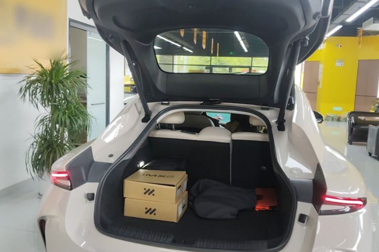 Used IM L6 2024 Max Standard Edition Trunk