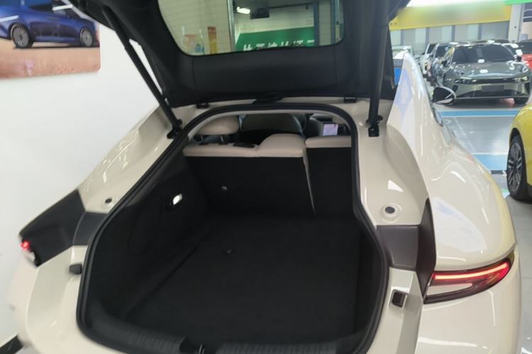Used IM L6 2024 Max Extended-Range Version Trunk