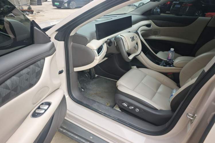 Used IM L6 2024 Max Standard Edition Driver Seat