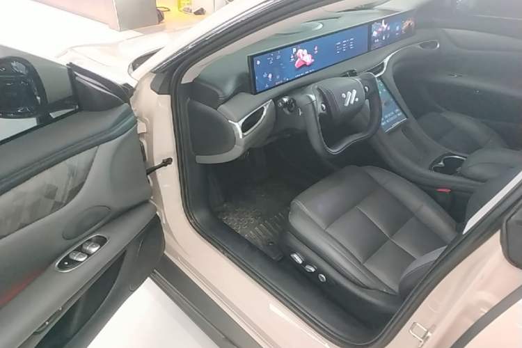 Used IM L6 2024 Max Standard Edition Driver Seat