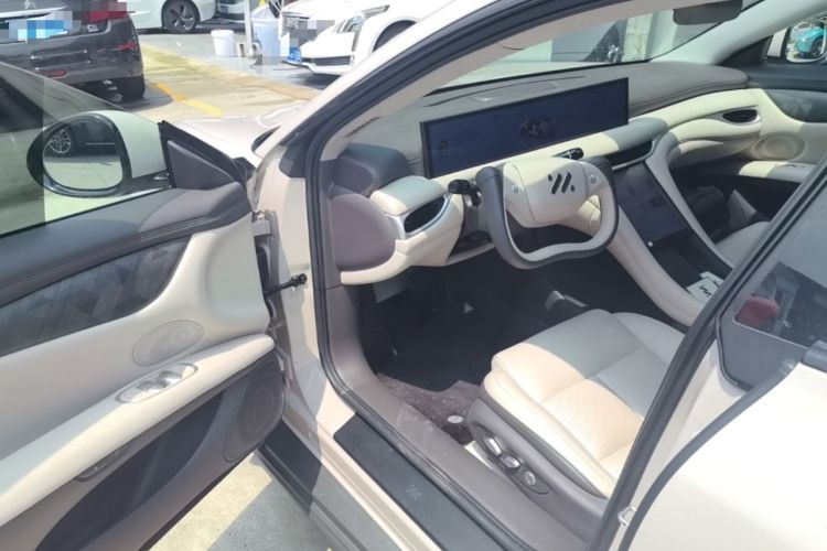 Used IM L6 2024 Max Standard Edition Driver Seat