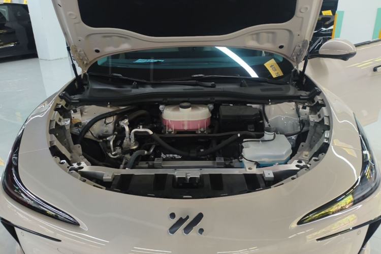 Used IM L6 2024 Max Enhanced Performance Edition Engine Bay